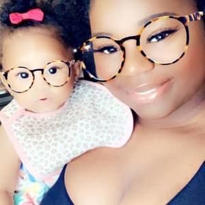 Meet your Posher, Kenyatta